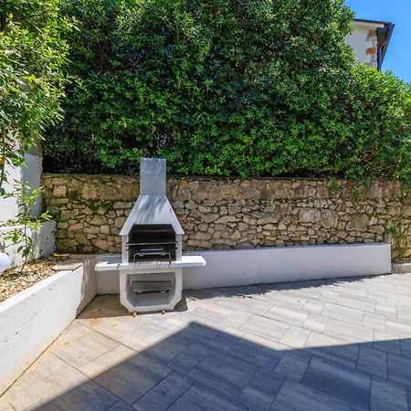 Apartments Podvezanec Crikvenica Eksteriør bilde