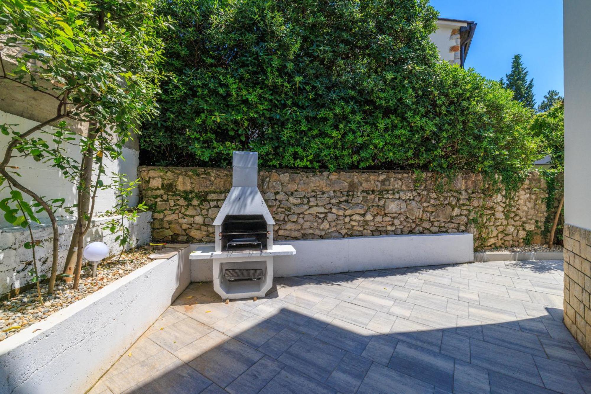 Apartments Podvezanec Crikvenica Eksteriør bilde