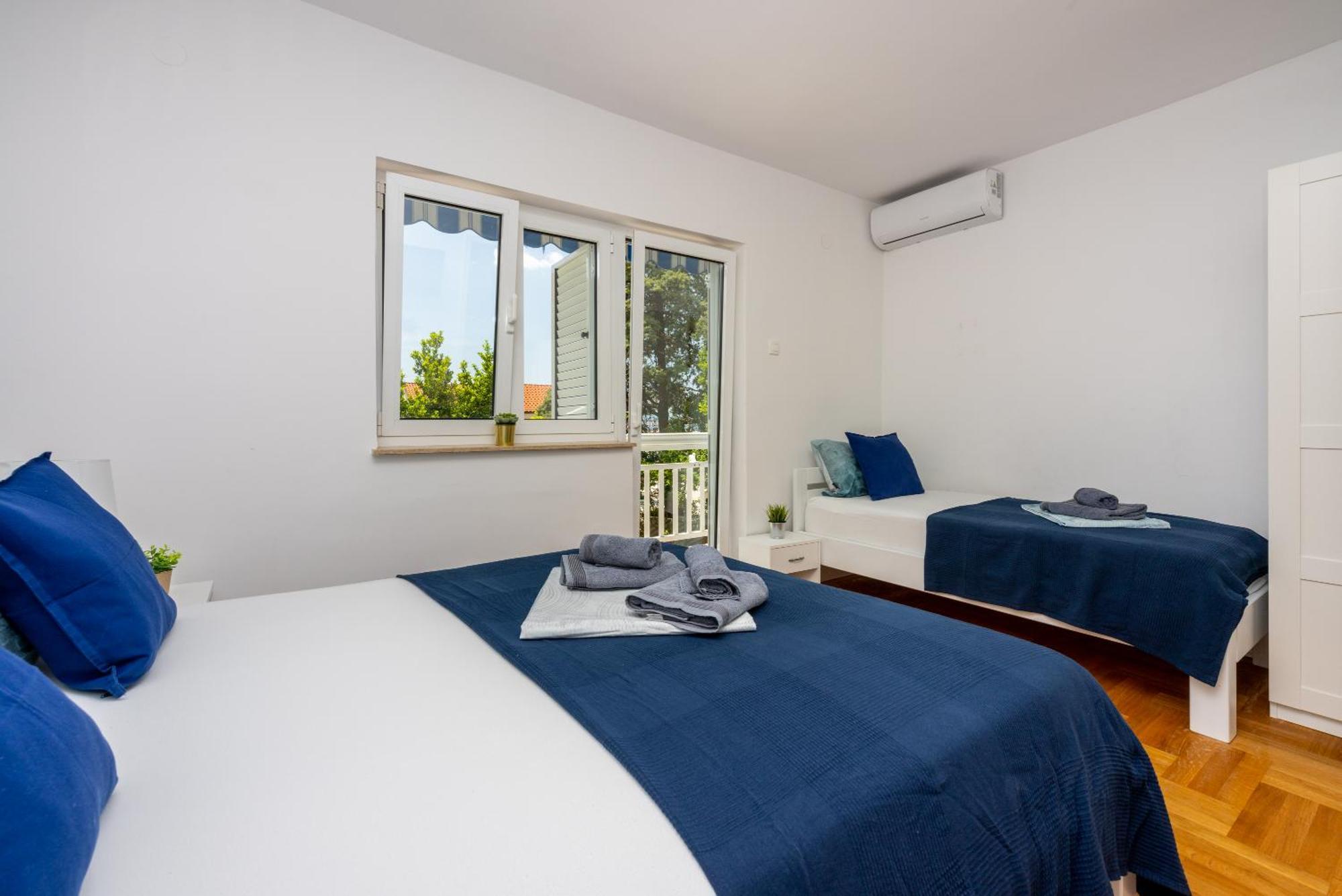 Apartments Podvezanec Crikvenica Eksteriør bilde