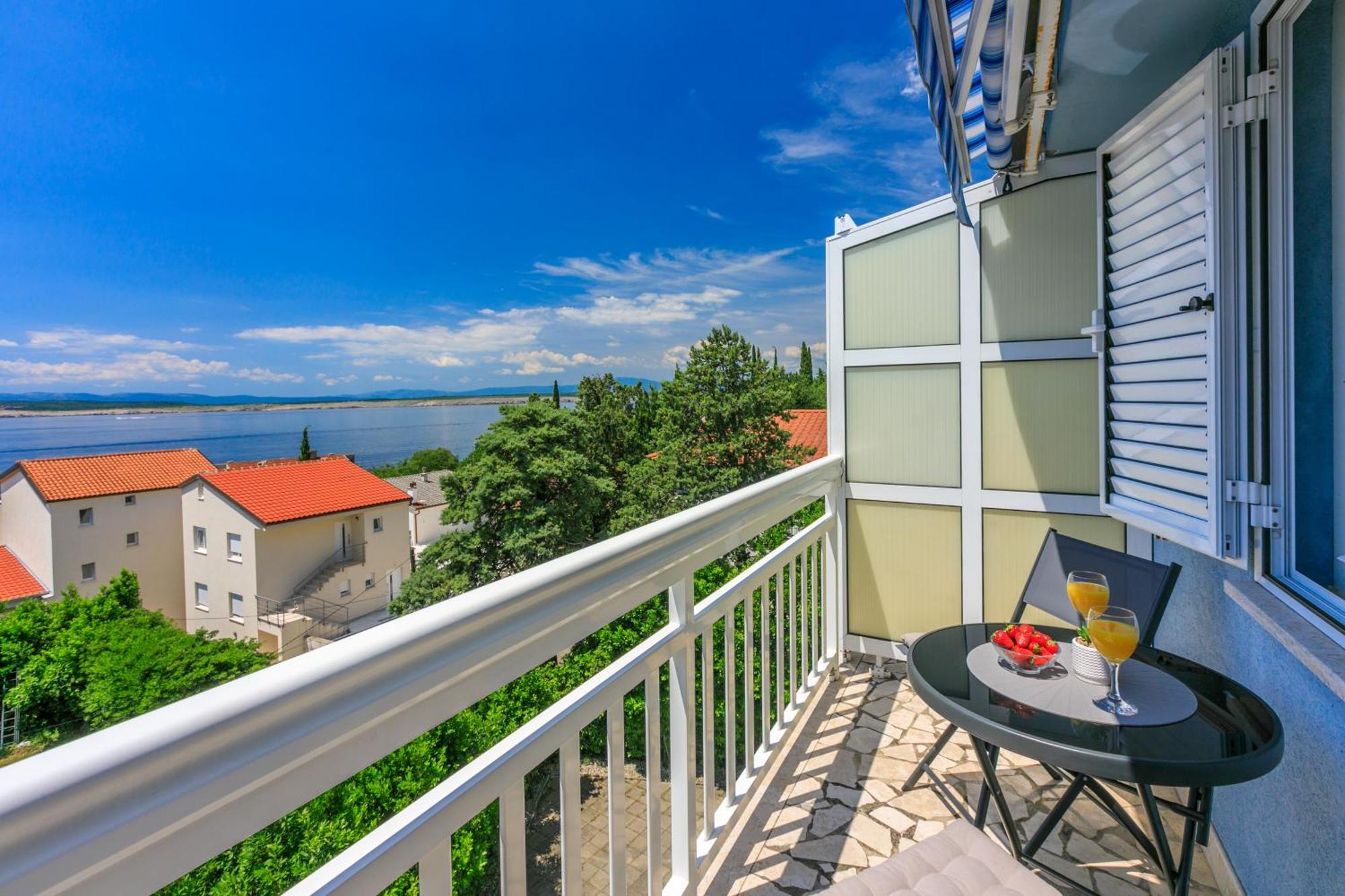 Apartments Podvezanec Crikvenica Eksteriør bilde
